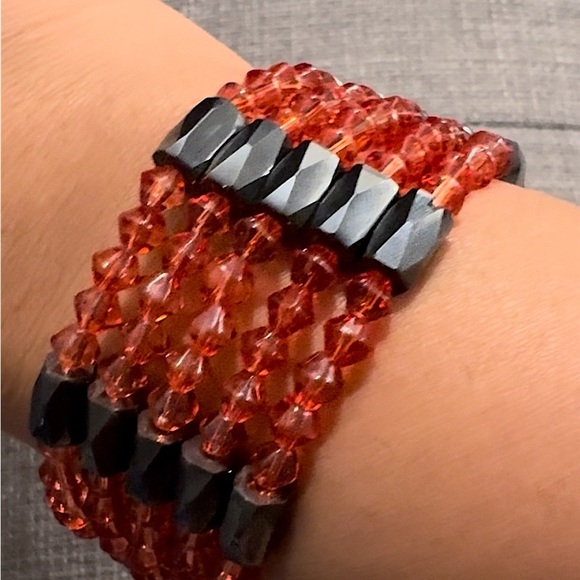 ⚜️3 for $30⚜️ Vintage Hematite Wrap Bracelet / Necklace (Red faceted crystals) - Picture 4 of 15
